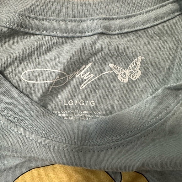 Dolly Parton baby blue cartoon T-shirt - Picture 5 of 6